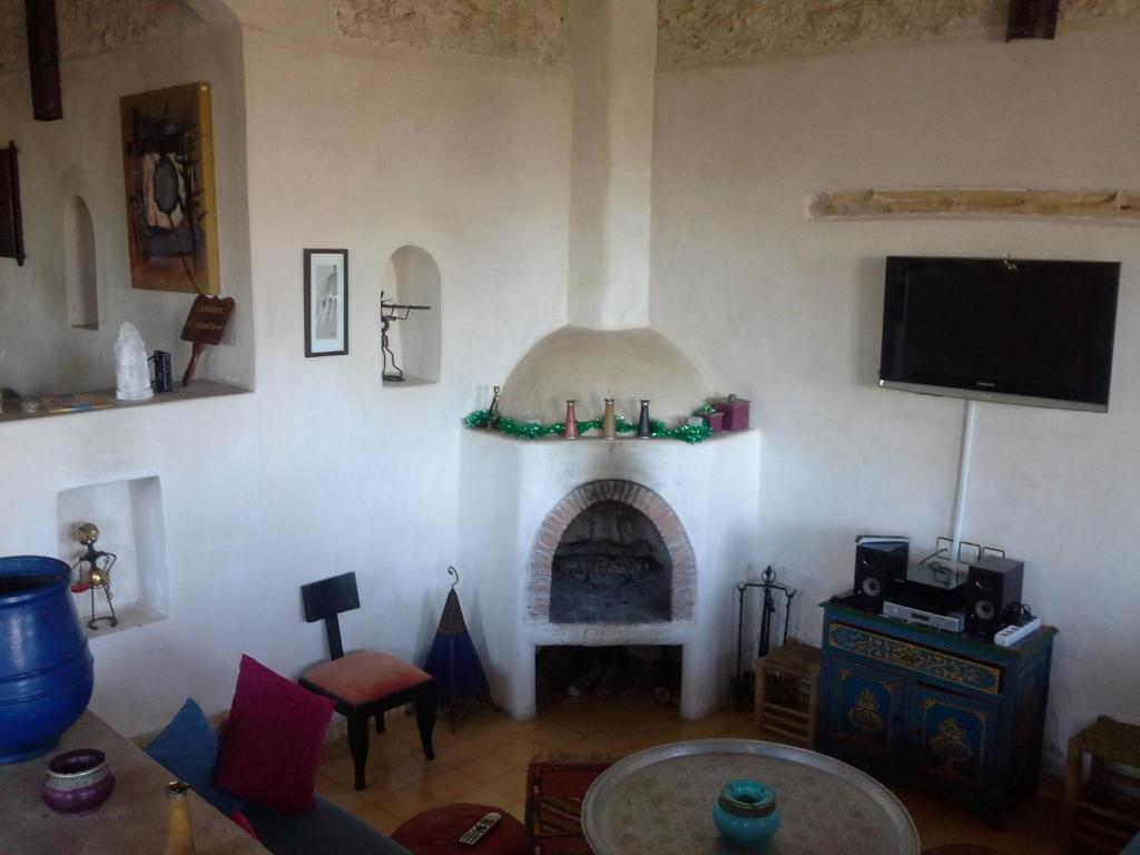 מלון La Maison אסאוירה מראה חיצוני תמונה